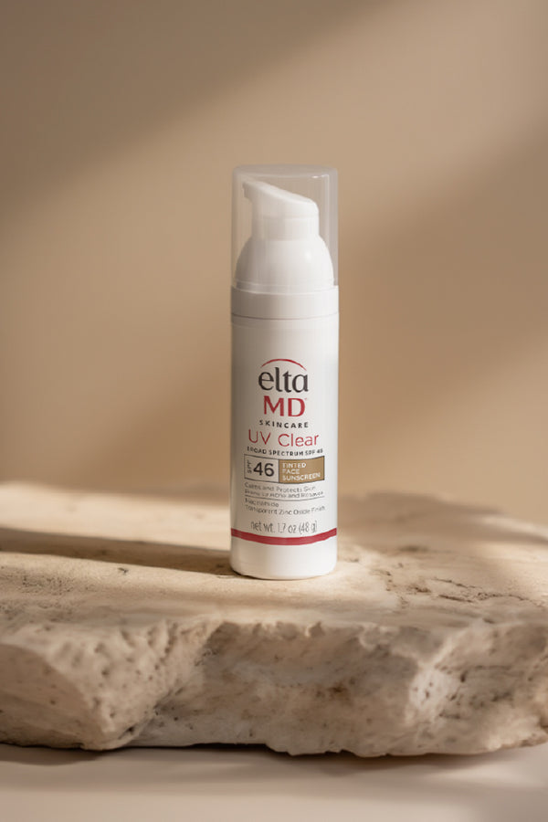 UV Clear Broad Spectrum SPF 46 – Con Color